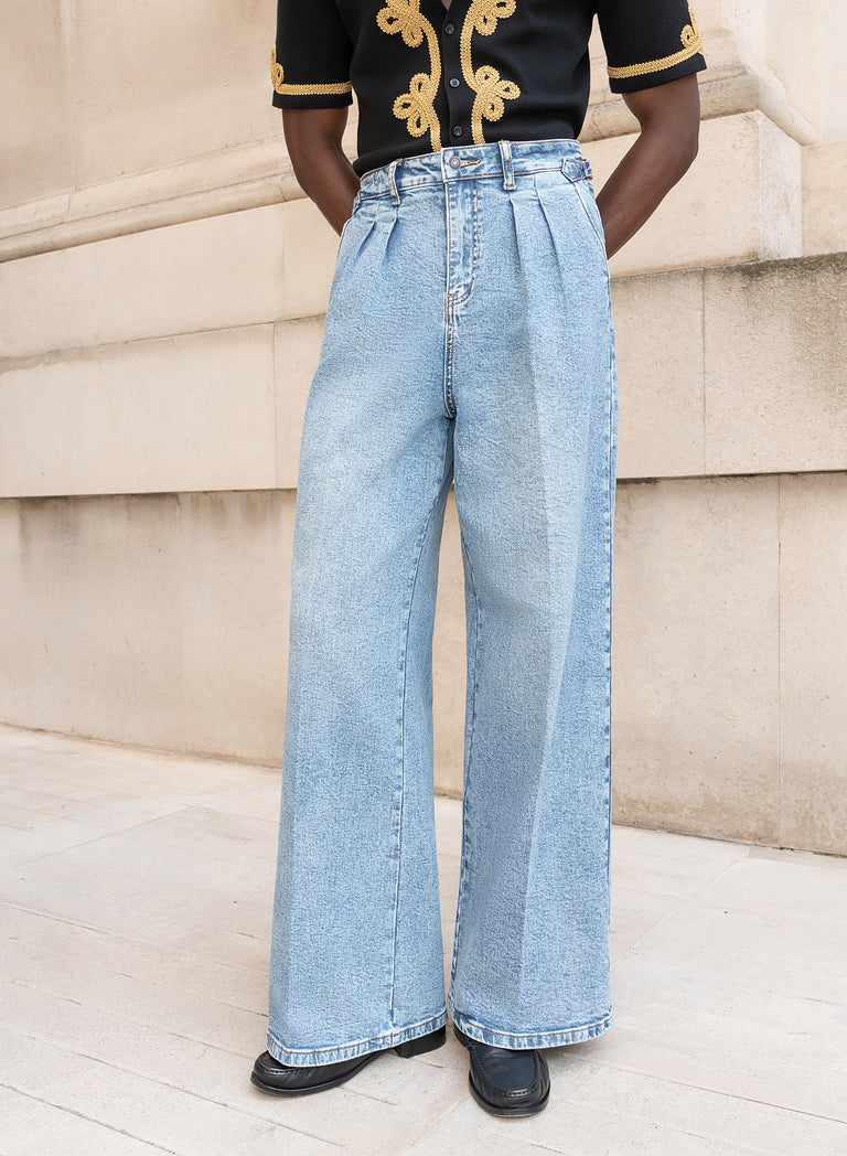 Light Wash Pleated High Waisted Wide Leg Flare Jean