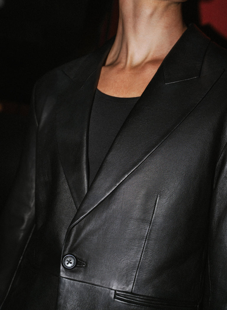 Black Exaggerated Peak Lapel Leather Blazer
