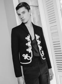 Black Cropped Lace Embroidery Jacket