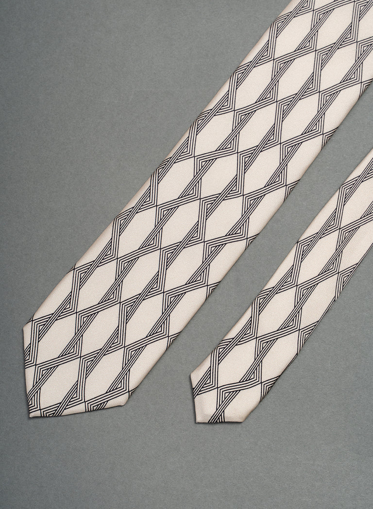 Pure Silk Pearl Geometric 70's Tie
